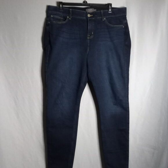 Torrid Bombshell Premium Stretch Women's Skinny Dark Wash Denim Jeans Size 22T - Picture 1 of 8